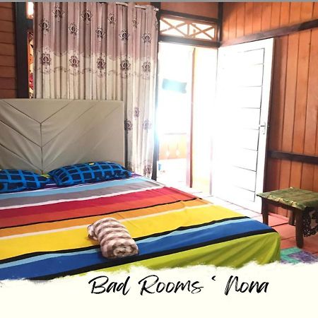 Heiner Homestay Bunaken Buitenkant foto