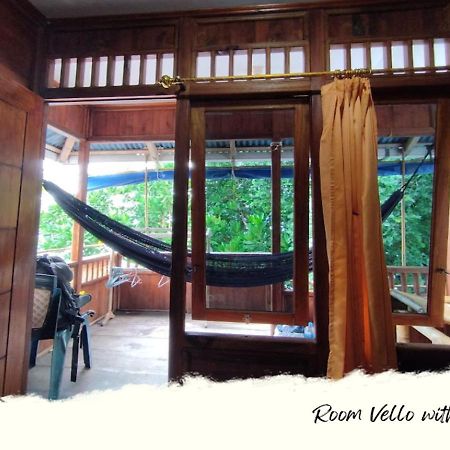 Heiner Homestay Bunaken Buitenkant foto