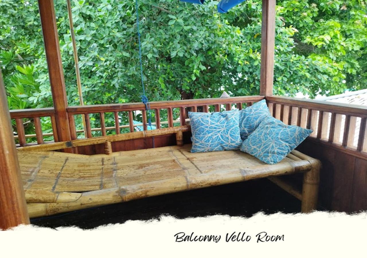 Heiner Homestay Bunaken Buitenkant foto