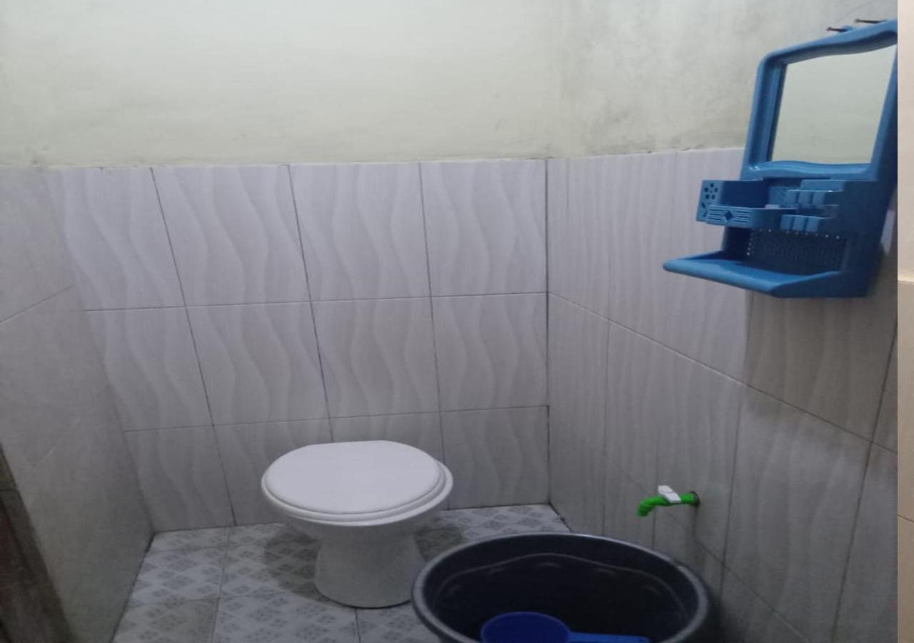 Heiner Homestay Bunaken Buitenkant foto